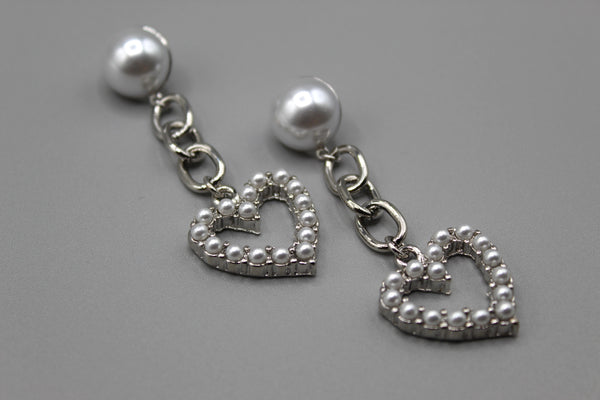 Pretty In Pearls Earring