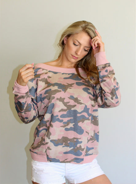 Camelia Sweatshirt Top